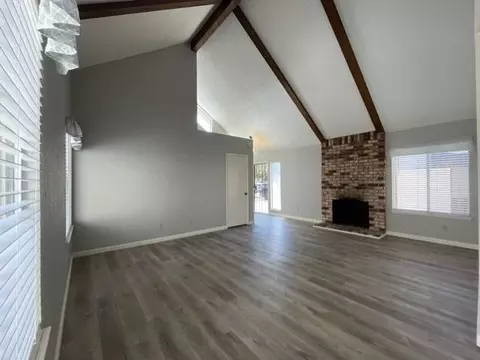 2013 Floyd Ave, Modesto, CA 95355 photo 2
