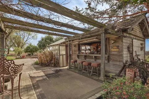 Exterior - 10400 E Highway 12, Lodi, CA 95240 photo 14 of 34