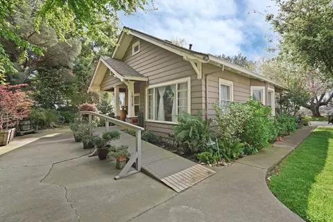 Exterior - 10400 E Highway 12, Lodi, CA 95240 photo 1 of 34