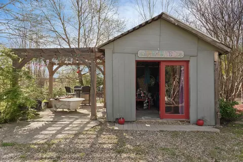 Exterior - 10400 E Highway 12, Lodi, CA 95240 photo 26 of 34