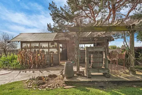 Exterior - 10400 E Highway 12, Lodi, CA 95240 photo 13 of 34