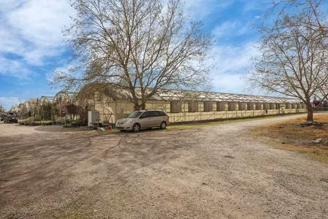 Exterior - 10400 E Highway 12, Lodi, CA 95240 photo 33 of 34