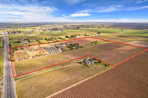 View/Area - 10400 E Highway 12, Lodi, CA 95240 photo 3 of 25