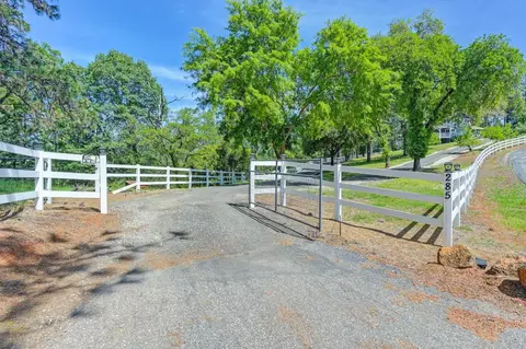 Exterior - 285 Fairidge Dr, Applegate, CA 95703 photo 14 of 31