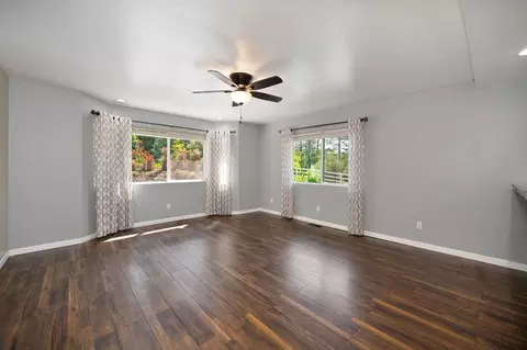 Living - 285 Fairidge Dr, Applegate, CA 95703 photo 4 of 10