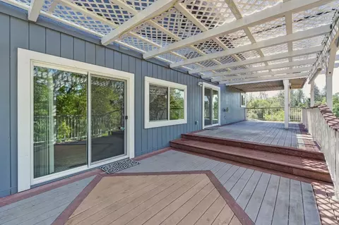 Exterior - 285 Fairidge Dr, Applegate, CA 95703 photo 3 of 31
