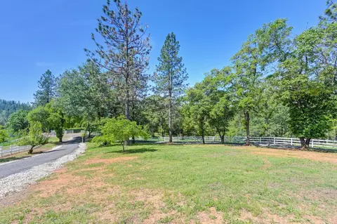 Exterior - 285 Fairidge Dr, Applegate, CA 95703 photo 18 of 31