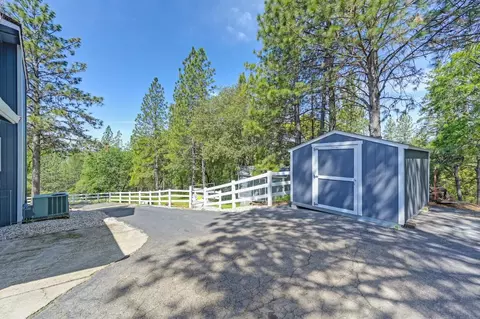 Exterior - 285 Fairidge Dr, Applegate, CA 95703 photo 11 of 31