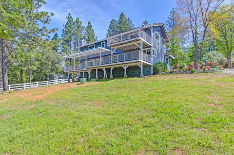 Exterior - 285 Fairidge Dr, Applegate, CA 95703 photo 16 of 31