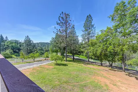 Exterior - 285 Fairidge Dr, Applegate, CA 95703 photo 10 of 31