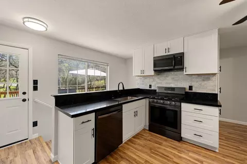 Kitchen - 4951 Pilot View Dr, Pilot Hill, CA 95664 photo 2 of 2