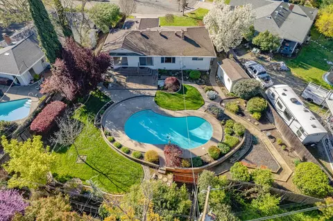 View/Area - 5301 De John Ave, Carmichael, CA 95608 photo 5 of 11