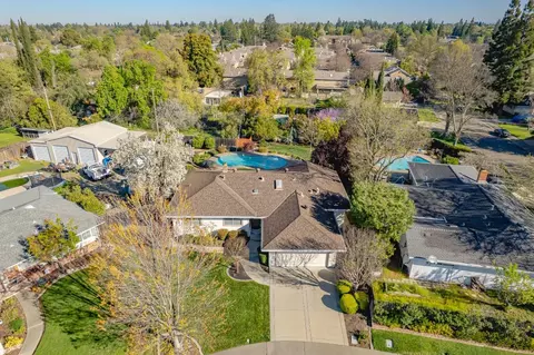 View/Area - 5301 De John Ave, Carmichael, CA 95608 photo 1 of 11