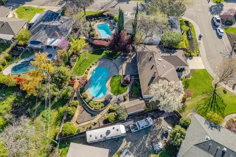 View/Area - 5301 De John Ave, Carmichael, CA 95608 photo 6 of 11