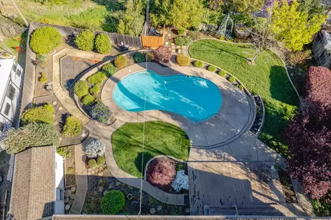 Exterior - 5301 De John Ave, Carmichael, CA 95608 photo 14 of 15