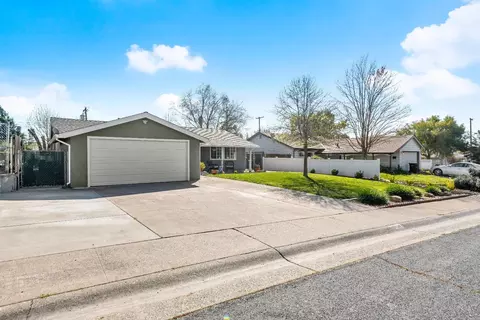 5434 Earnell St, Carmichael, CA 95608 photo 3