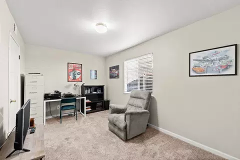 5434 Earnell St, Carmichael, CA 95608 photo 17