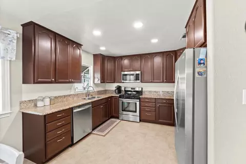 5434 Earnell St, Carmichael, CA 95608 photo 32