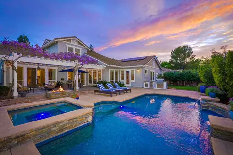 3913 Yana Pl, Davis, CA 95618 photo 2