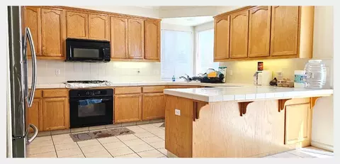 Kitchen - 4416 Durance Dr, Modesto, CA 95356 photo 4 of 4