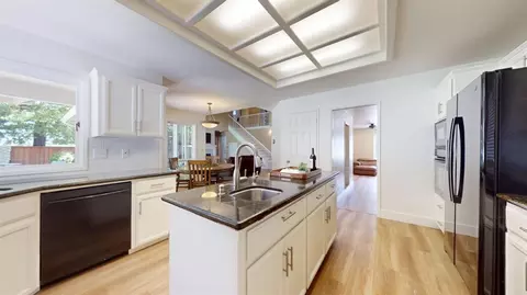 Kitchen - 1917 Lakeshore Dr, Modesto, CA 95355 photo 4 of 5