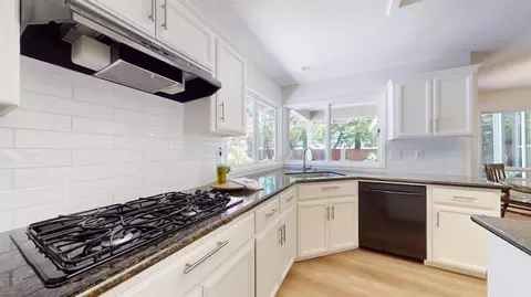 Kitchen - 1917 Lakeshore Dr, Modesto, CA 95355 photo 3 of 5