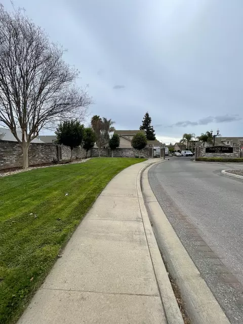 2221 Lantern Dr, Modesto, CA 95355 photo 46