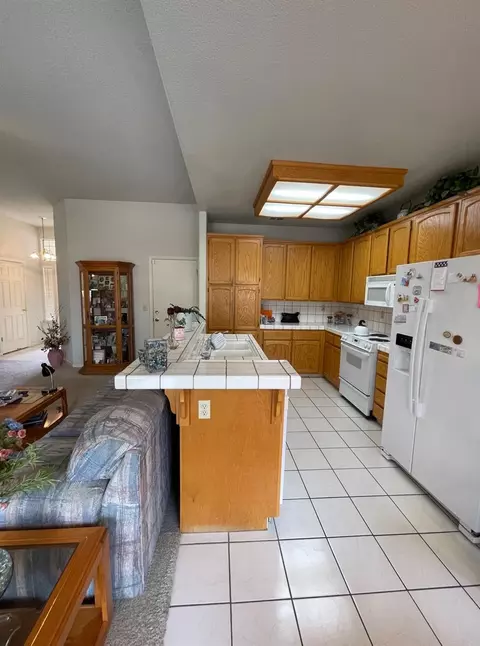 2221 Lantern Dr, Modesto, CA 95355 photo 14