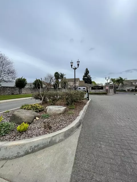 2221 Lantern Dr, Modesto, CA 95355 photo 44
