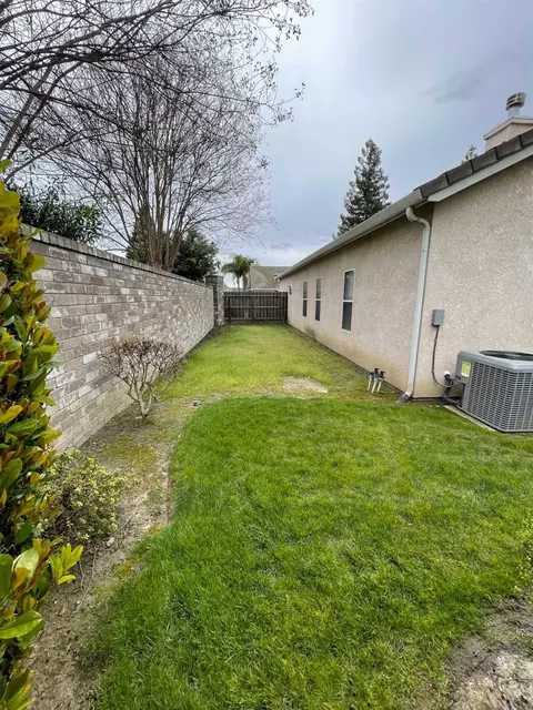 2221 Lantern Dr, Modesto, CA 95355 photo 40