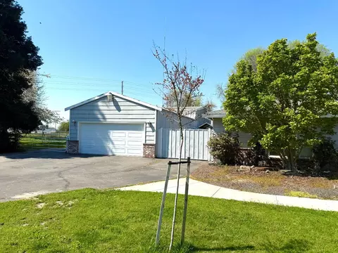 Exterior - 1307 S Johnson Rd, Turlock, CA 95380 photo 4 of 21