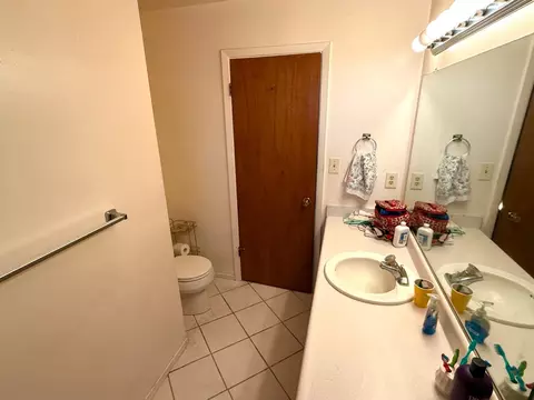 Bath - 1307 S Johnson Rd, Turlock, CA 95380 photo 2 of 3