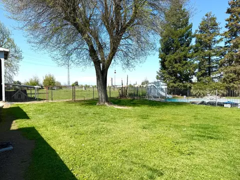 Exterior - 1307 S Johnson Rd, Turlock, CA 95380 photo 13 of 21