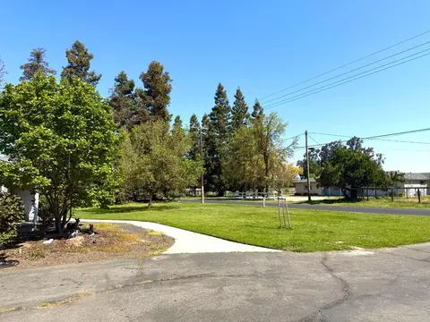 Exterior - 1307 S Johnson Rd, Turlock, CA 95380 photo 6 of 21