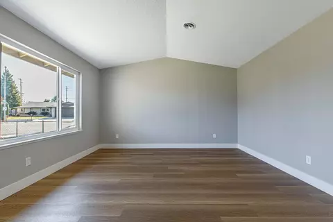 1605 Vallejo Dr, Modesto, CA 95355 photo 7