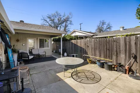 Exterior - 6132 Sylvester, Carmichael, CA 95608 photo 12 of 17