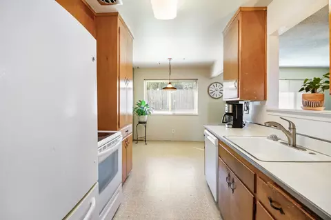 Kitchen - 6132 Sylvester, Carmichael, CA 95608 photo 2 of 7