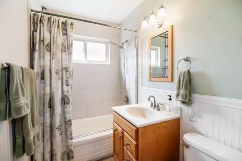 Bath - 6132 Sylvester, Carmichael, CA 95608 photo 1 of 1