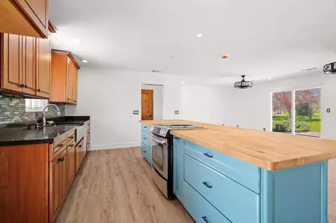 21520 Old Alturas Rd, Redding, CA 96003 photo 26