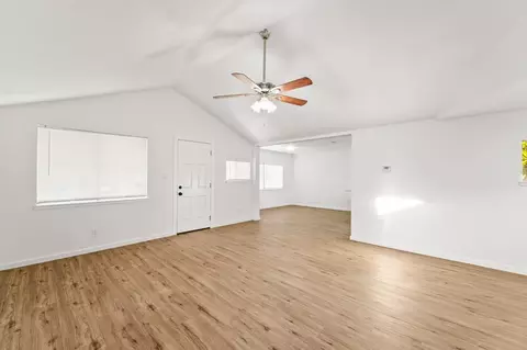 1104 Lassen Ave, Modesto, CA 95358 photo 5