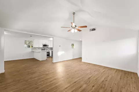 1104 Lassen Ave, Modesto, CA 95358 photo 6