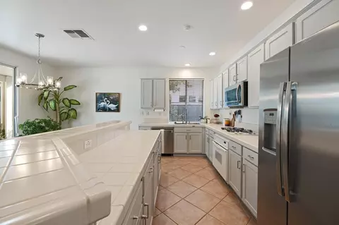 3800 Alegre Way, Davis, CA 95618 photo 11