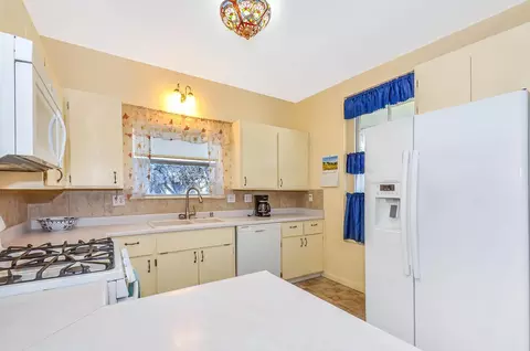 208 E Main St, Ione, CA 95640 photo 18