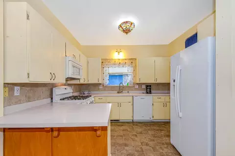 208 E Main St, Ione, CA 95640 photo 15