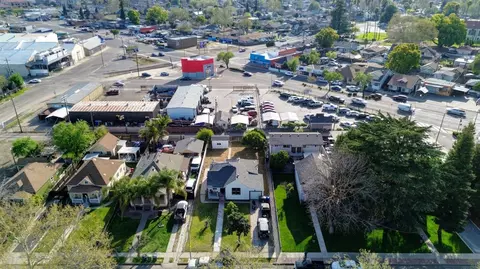View/Area - 212 4th St, Turlock, CA 95380 photo 4 of 4