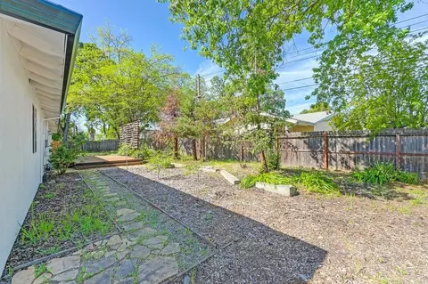 Exterior - 3125 Colorado St, Carmichael, CA 95608 photo 6 of 11