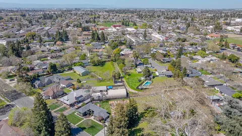 View/Area - 1265 E Main St, Turlock, CA 95380 photo 3 of 5