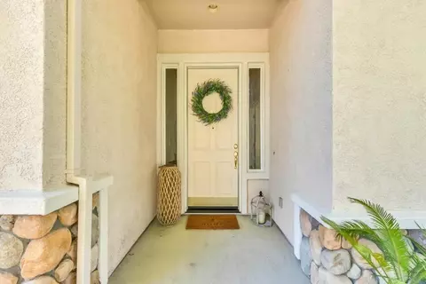 3003 Crestwood Way, Rocklin, CA 95765 photo 2