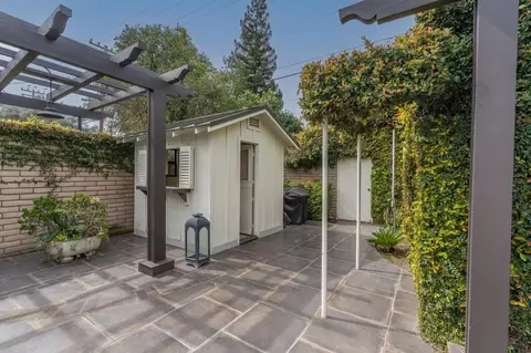 Exterior - 300 Alice St, Modesto, CA 95354 photo 5 of 12