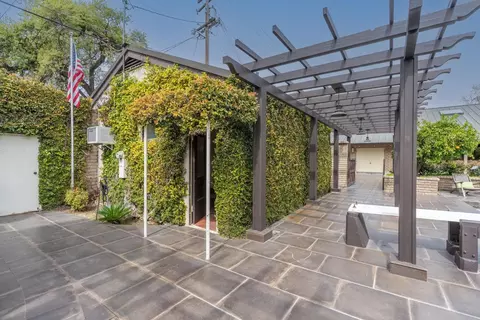 Exterior - 300 Alice St, Modesto, CA 95354 photo 6 of 12